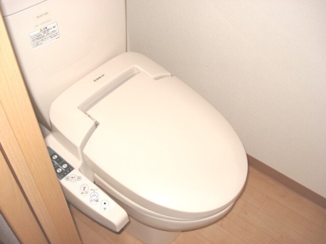 物件内観写真6　(トイレ)