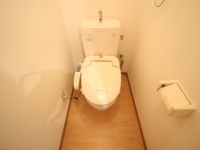 物件内観写真7　(トイレ)