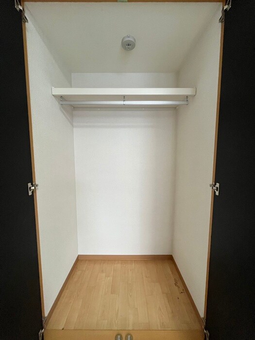 物件内観写真13　(収納)