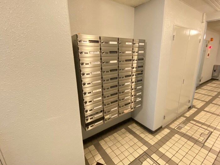 ロイヤルプラザ御幸町（４０４）の建物設備