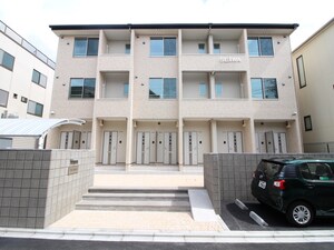 Y´ｓ　court外観写真