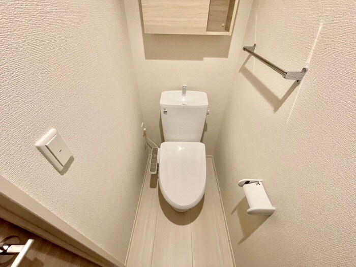 物件内観写真10　(トイレ)