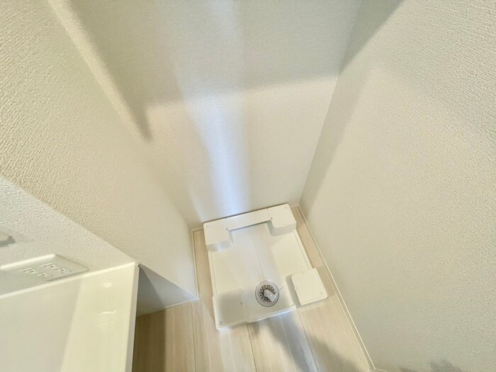 物件内観写真17　(洗濯機置場)