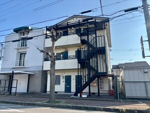 メゾン宮下外観写真
