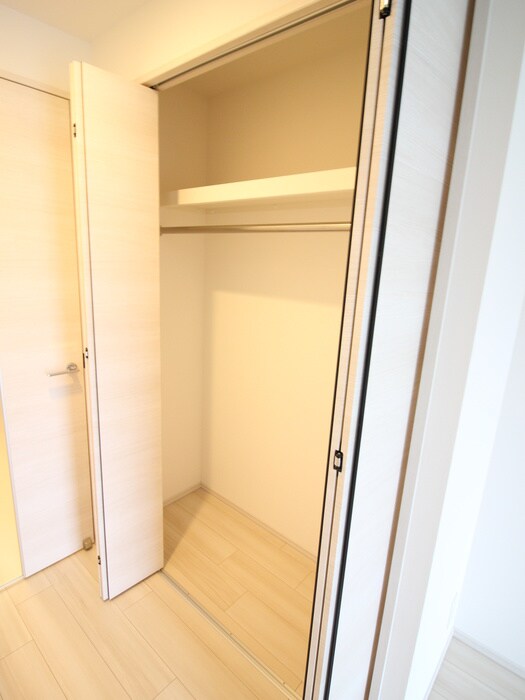 物件内観写真16　(収納)