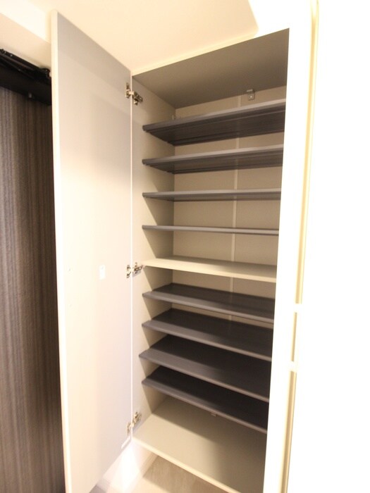 物件内観写真17　(靴箱)