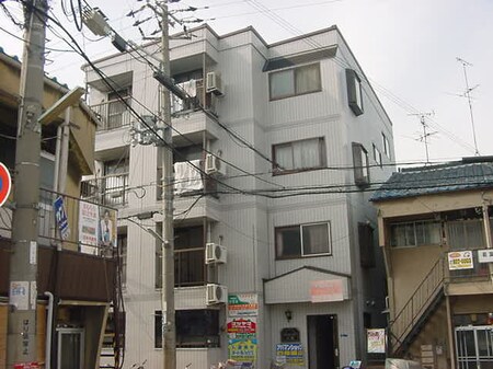 三和ハイツ三箇外観写真