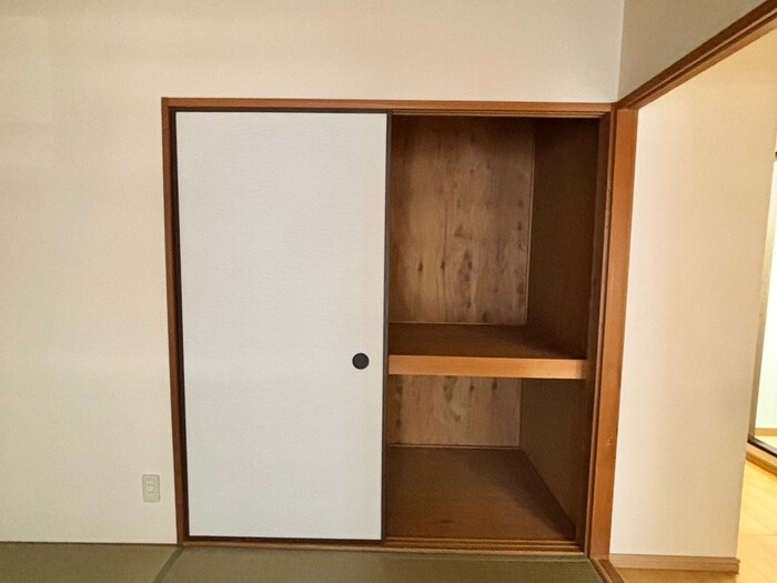 物件内観写真14　(収納)