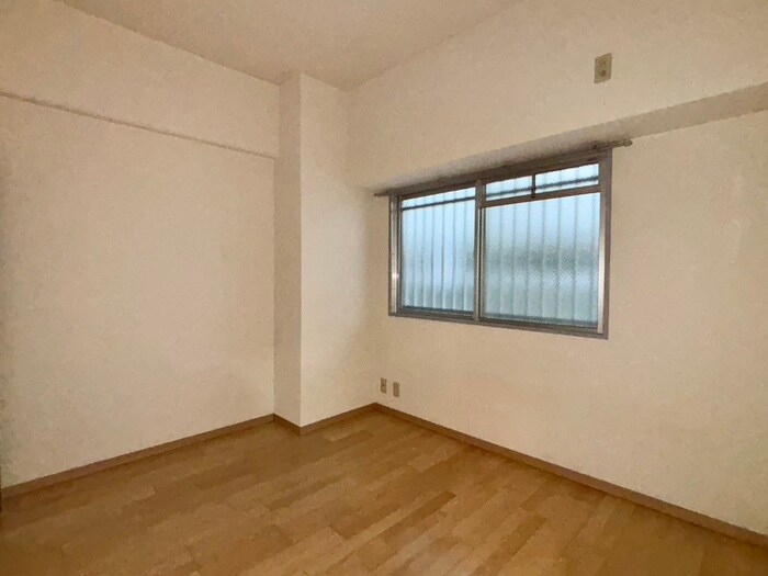 物件内観写真21　(居室)