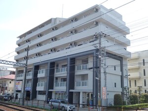 ＧＲＯＯＶＥ川西多田外観写真