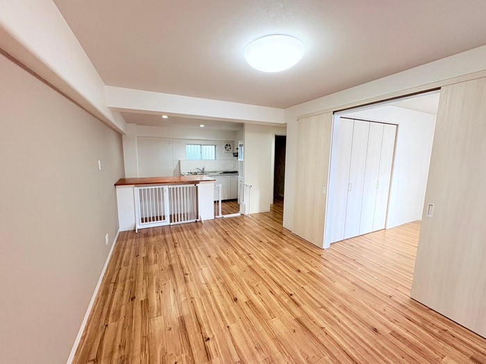 物件内観写真7　(居室)