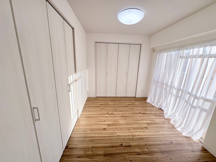 物件内観写真8　(居室)