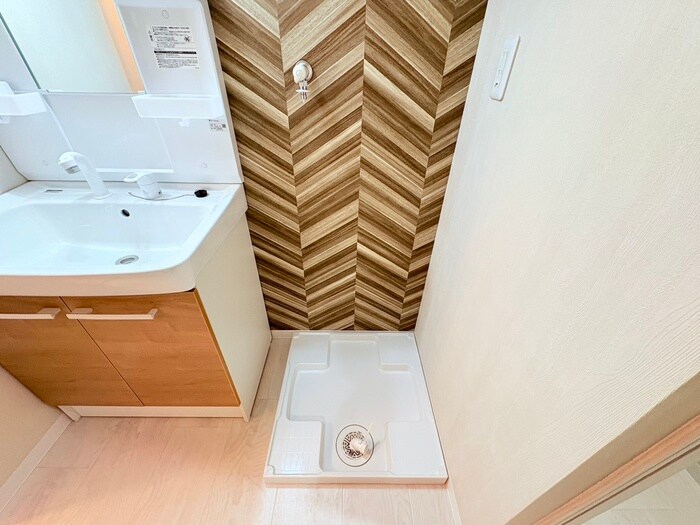 物件内観写真12　(洗濯機置場)