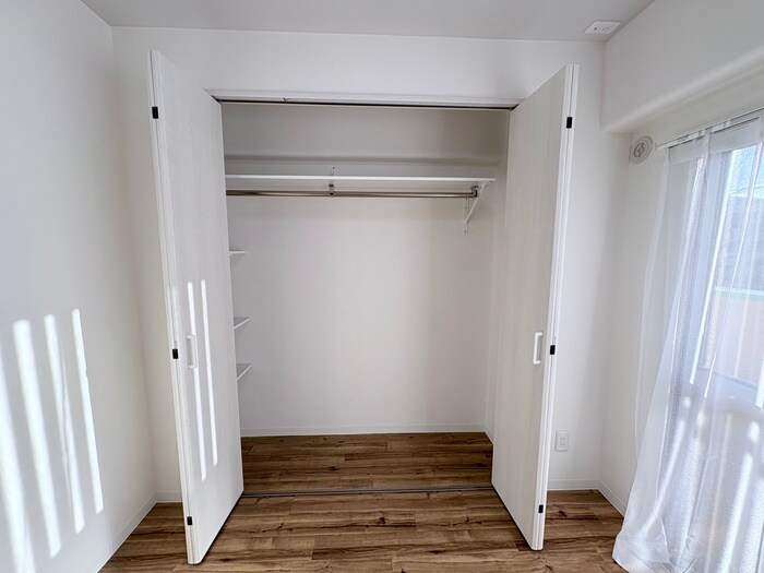 物件内観写真15　(収納)