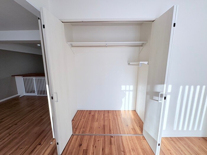 物件内観写真16　(収納)