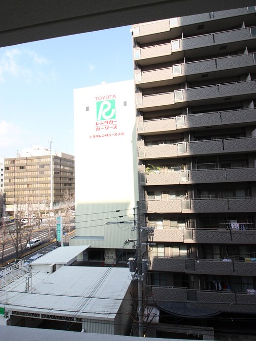 物件内観写真20　(室内からの展望)