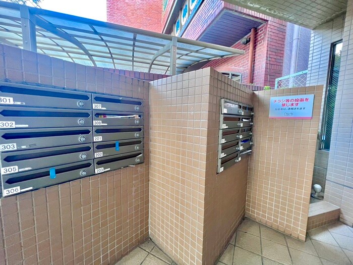 物件外観写真3　(建物設備)