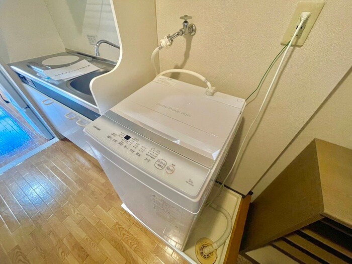 物件内観写真19　(洗濯機置場)