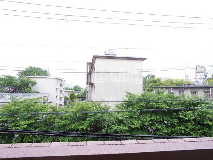 物件内観写真22　(室内からの展望)