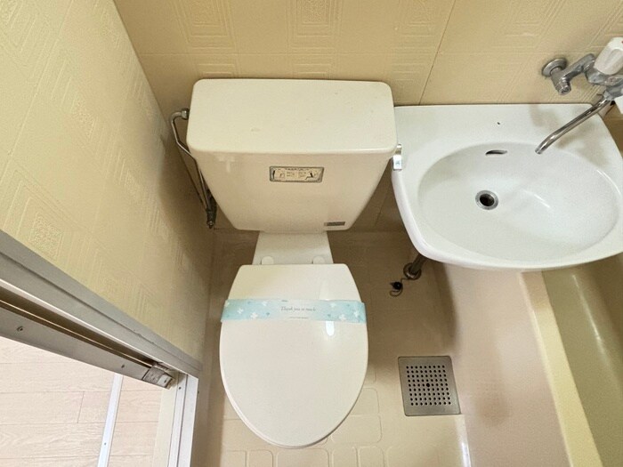 物件内観写真10　(トイレ)