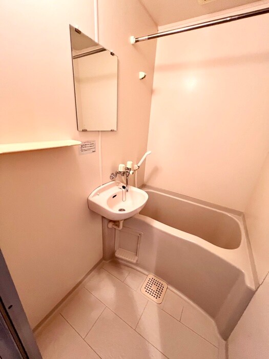 物件内観写真12　(バス／シャワールーム等)