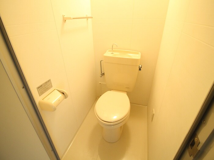 物件内観写真12　(トイレ)