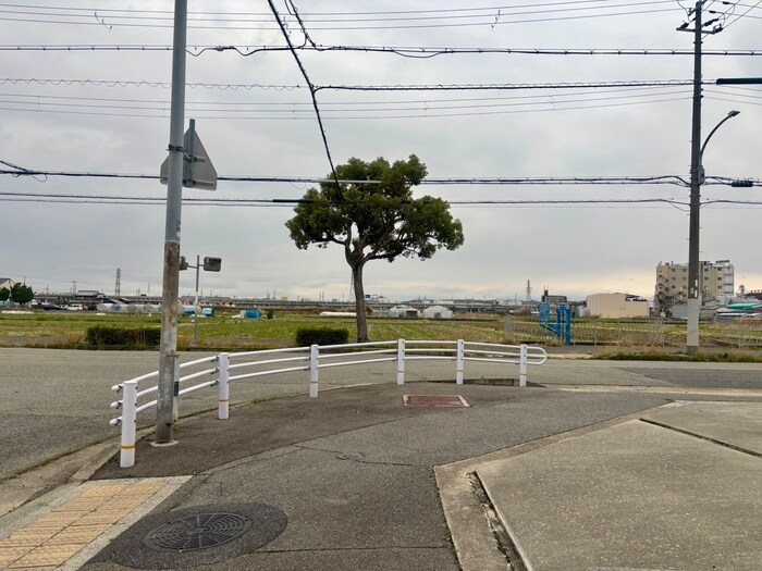 物件外観写真6　(周辺環境)