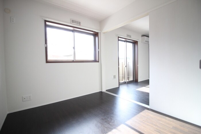 物件内観写真19　(居室)