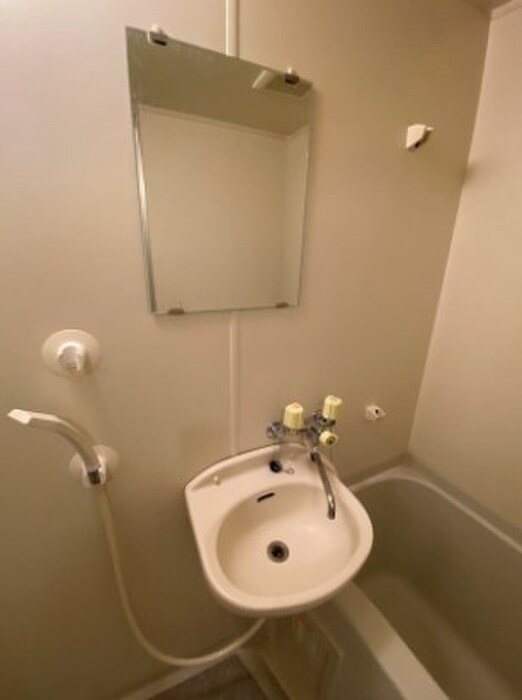 物件内観写真10　(洗面)