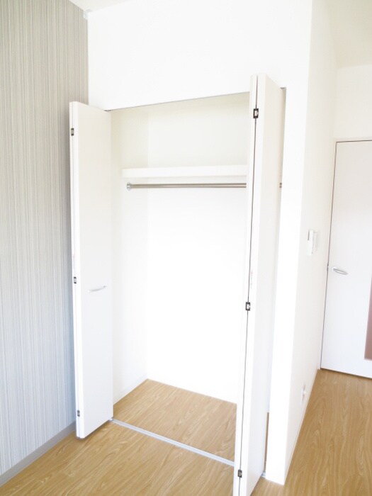 物件内観写真11　(収納)