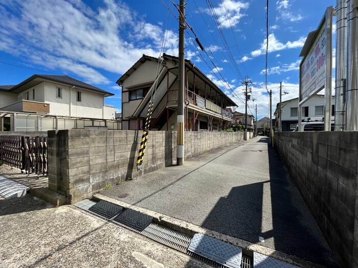 物件外観写真4　(周辺環境)