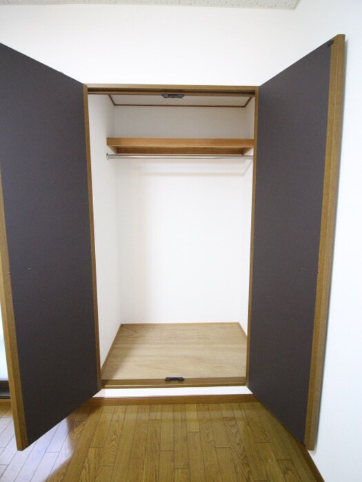 物件内観写真11　(収納)