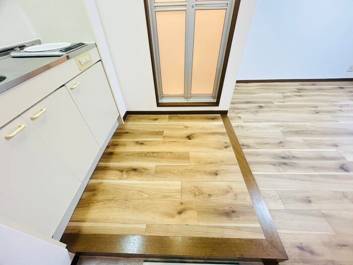 物件内観写真18　(廊下)