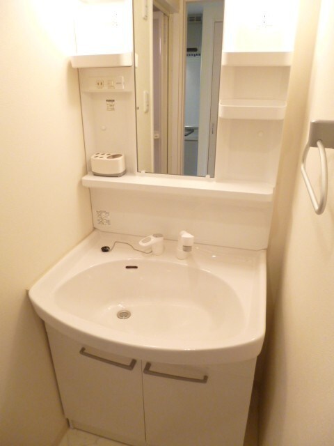 物件内観写真9　(洗面)