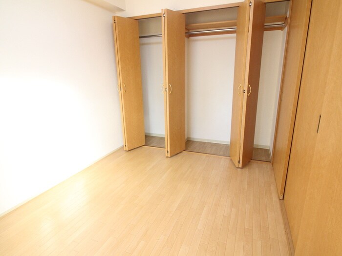 物件内観写真22　(収納)