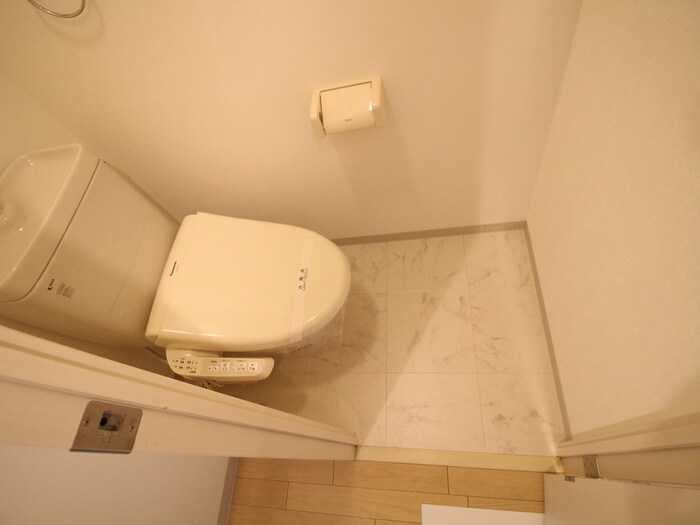 物件内観写真9　(トイレ)