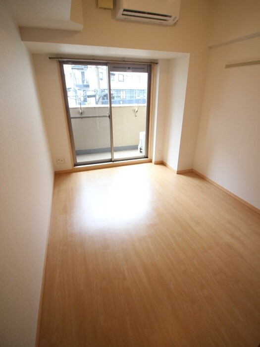 物件内観写真11　(居室)