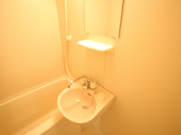 物件内観写真10　(洗面)