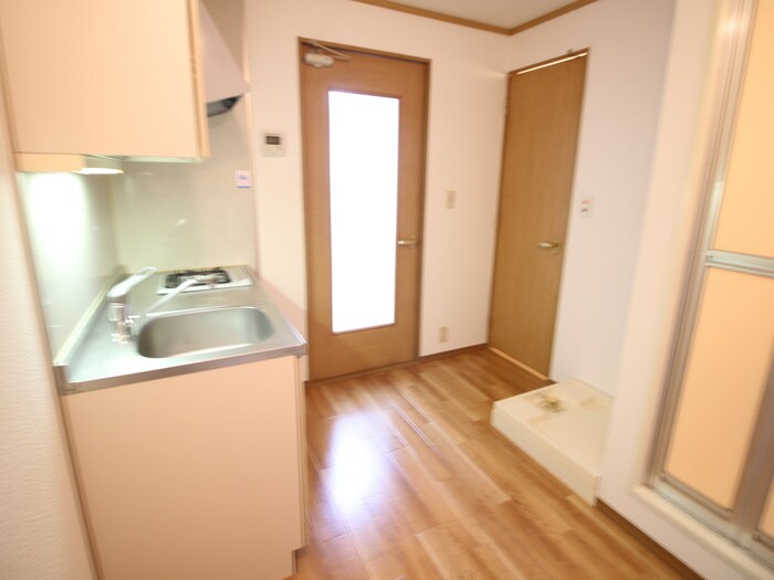 物件内観写真18　(廊下)