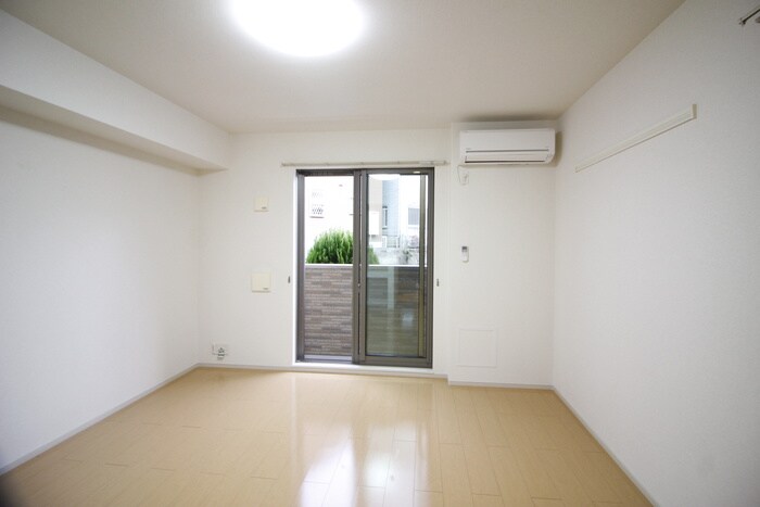 物件内観写真14　(居室)