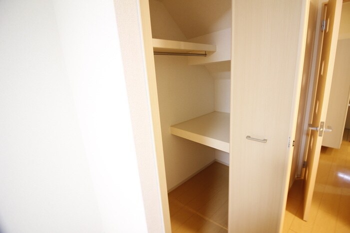物件内観写真22　(収納)