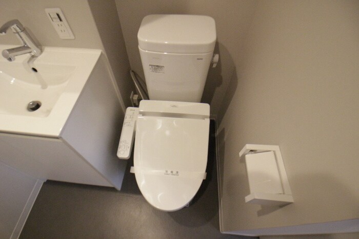 物件内観写真11　(トイレ)