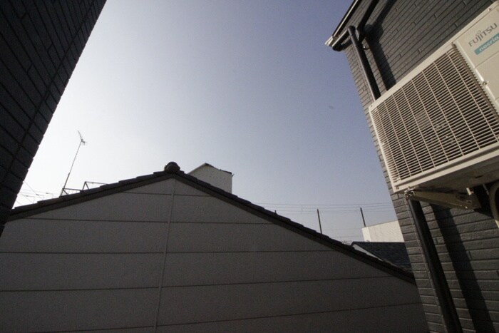 物件内観写真18　(室内からの展望)