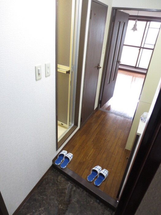 物件内観写真7　(廊下)