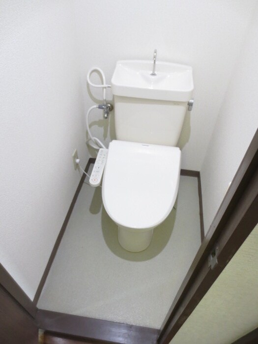 物件内観写真11　(トイレ)