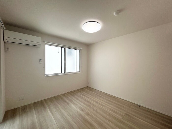 物件内観写真7　(居室)