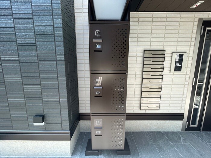 物件外観写真4　(建物設備)