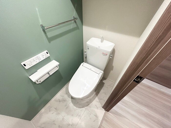 物件内観写真10　(トイレ)