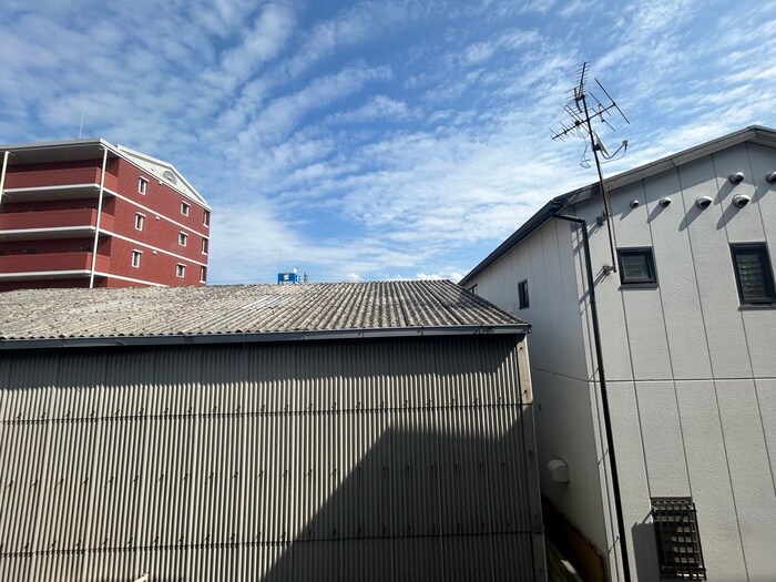 物件内観写真21　(室内からの展望)