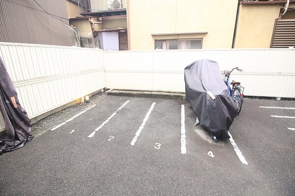バイク置き場